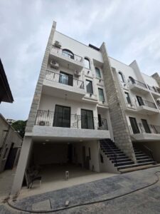 4 BEDROOM TOWNHOUSE OLD IKOYI 5-Bedroom Semi-Detached Duplex + BQ • Banana Islan Island shoreline ISH real estate company in lagos Nigeria