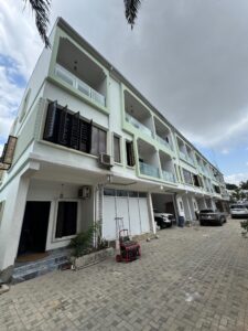 4 BEDROOM OLD IKOYI Island shoreline Real estate company in lagos Nigeria